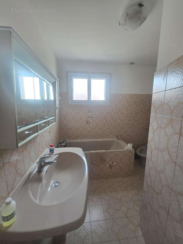 Appartement à LIMEIL-BREVANNES