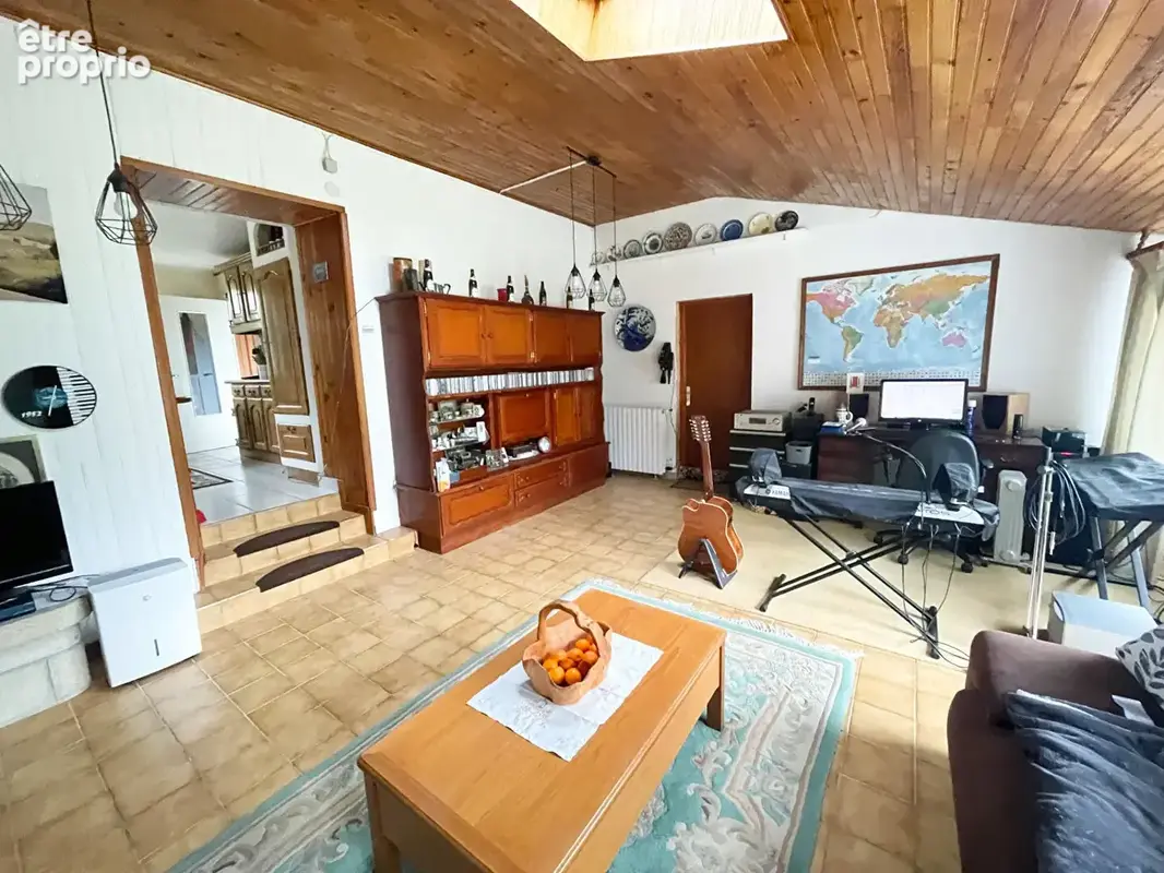 FINISTÈRE: Proche Huelgoat. Charmante maison de village de 2 chambres et 2 sdb avec potentiel d'extension. - photo 8