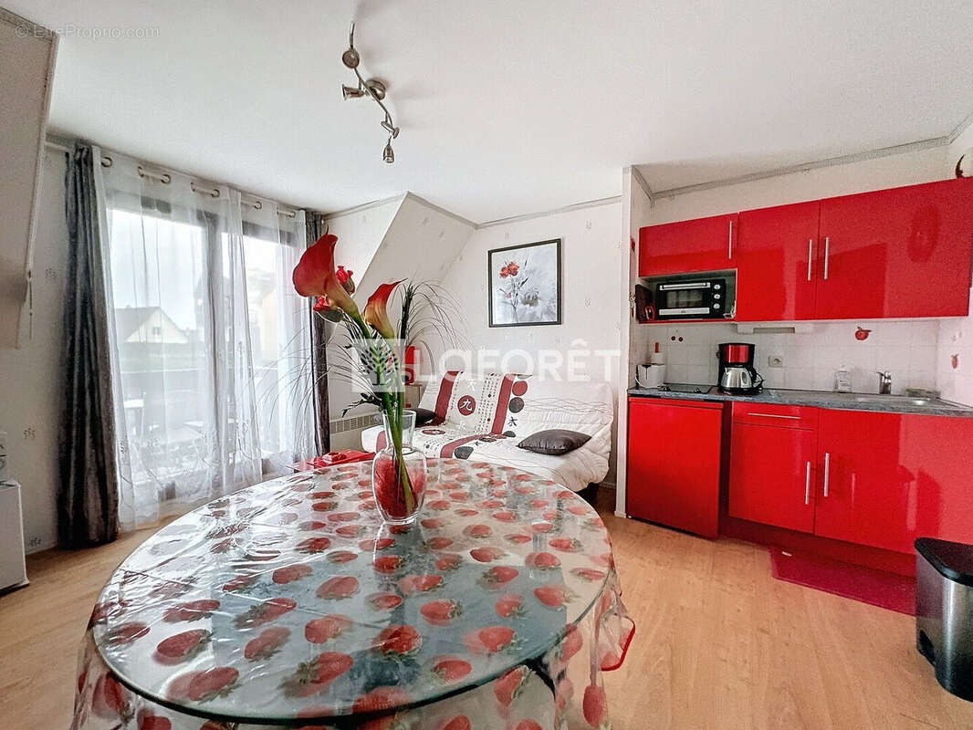 Appartement à OUISTREHAM