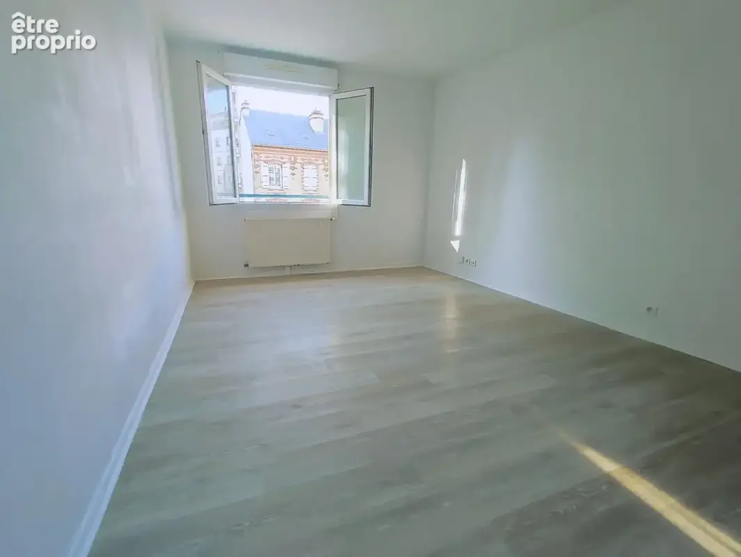 Appartement 2 pièces 40 m² à vendre à Chartres (28000) - photo 2