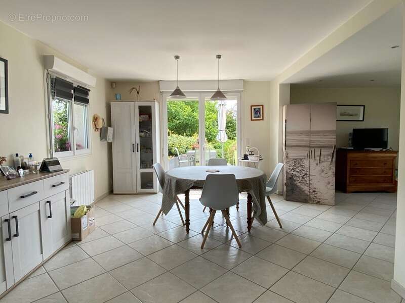 Maison à SAINT-MARTIN-AUX-CHARTRAINS