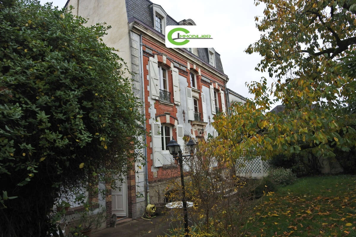 Maison à LA FERTE-BERNARD