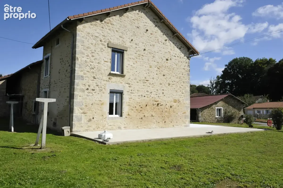 Propriété en Pierre avec Dépendances sur St paul - photo 6