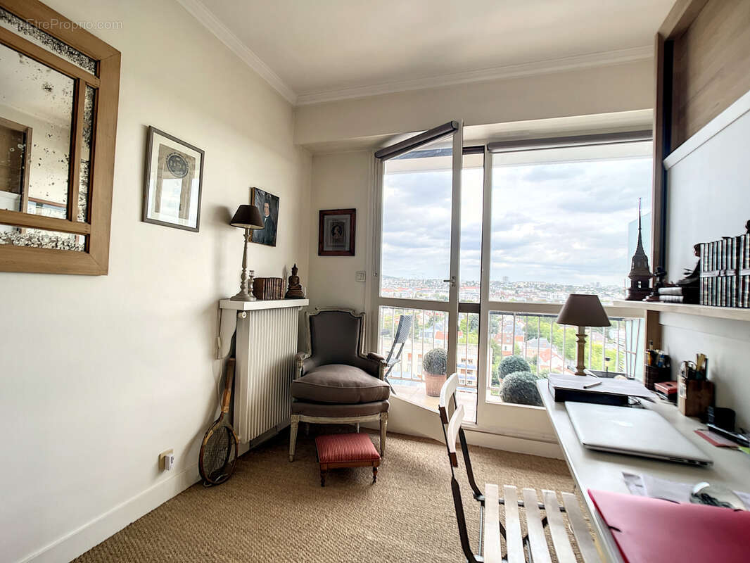 Appartement à RUEIL-MALMAISON