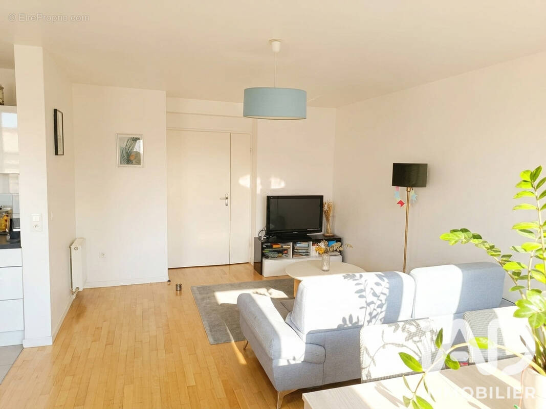 Photo 1 - Appartement à NANTERRE