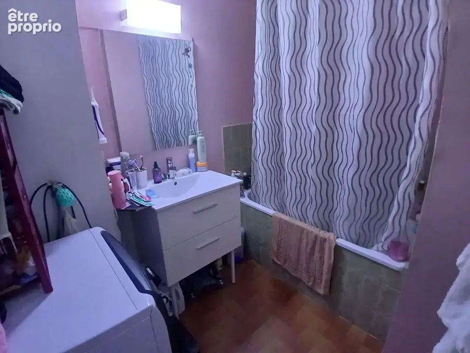 Appartement 56 m² à Beziers  - photo 6