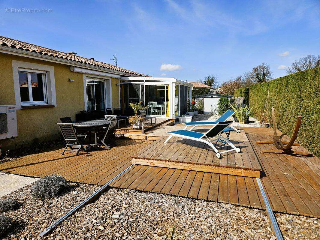 Maison à LA VILLE-DIEU-DU-TEMPLE