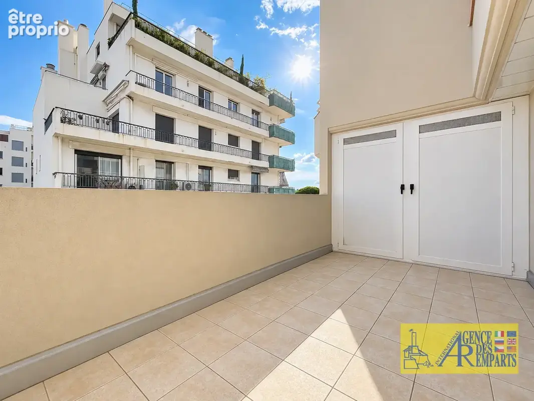 Antibes   Appartement de standing avec deux belles terrasses, proche gare - photo 3