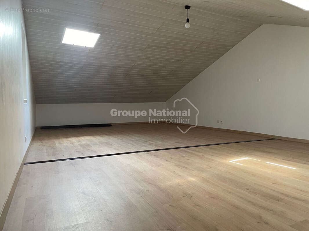 Maison de village 82m² avec cachet à Allemagne-en-Provence - photo 9
