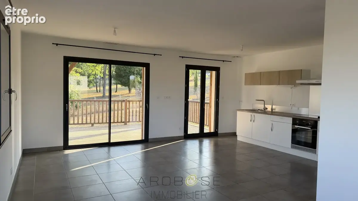Villa contemporaine de plain-pied avec garage et jardin . - photo 10
