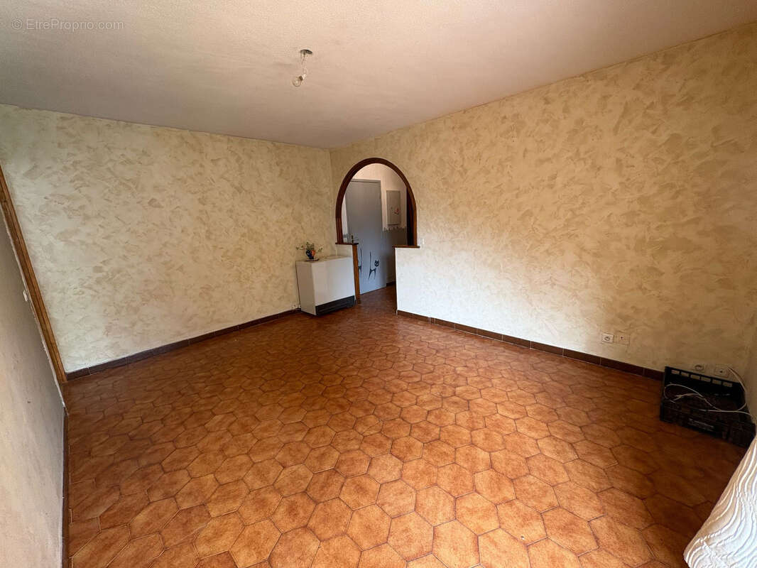 Appartement à TENDE