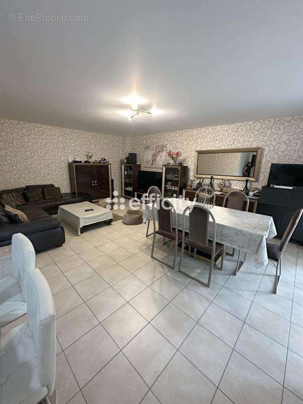 Appartement à FERNEY-VOLTAIRE