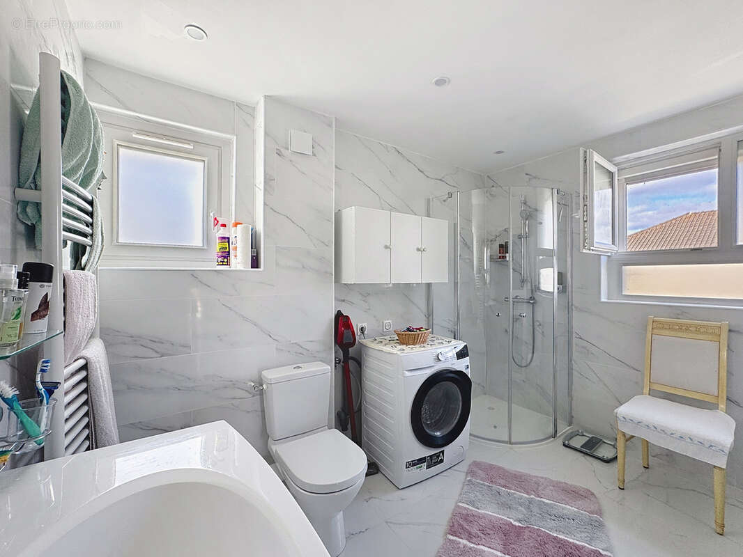 Maison à MONTMIRAIL