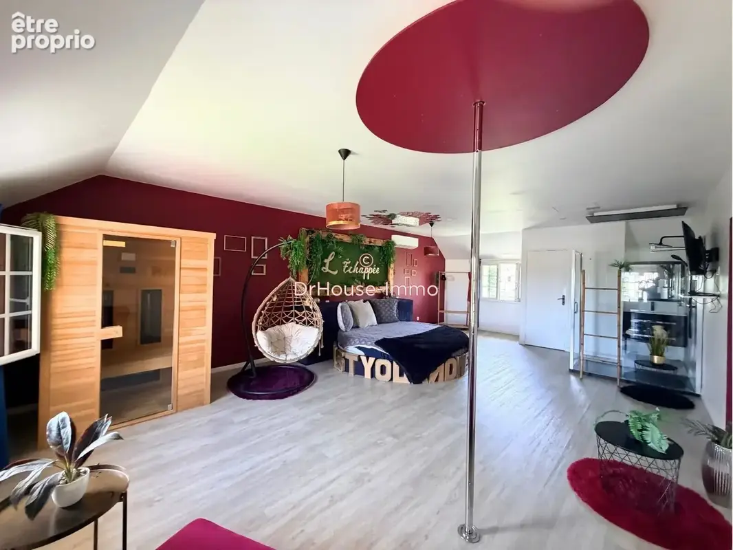 Appartement 4 pièces 126 m² à vendre à Pezarches (77131) - photo 8