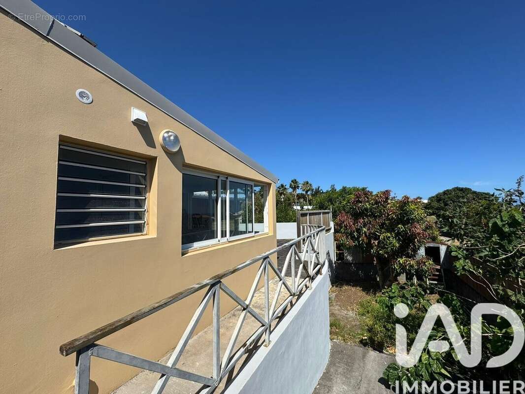 Photo 2 - Maison à SAINT-JOSEPH