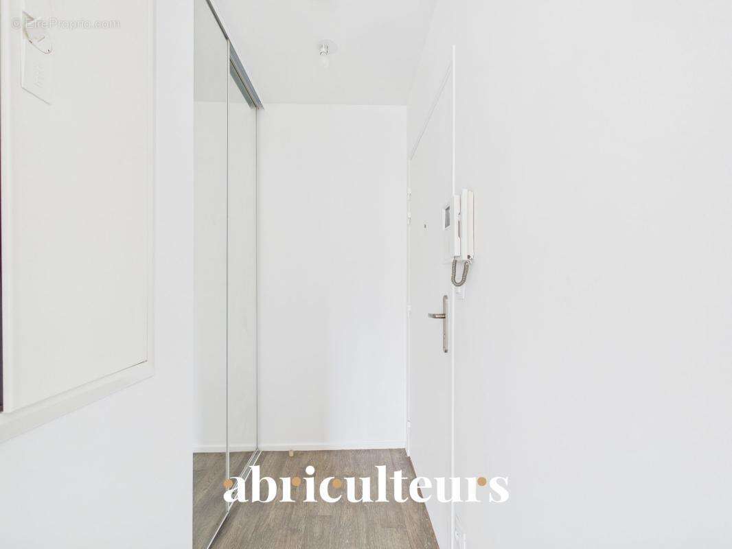 Appartement à SURVILLIERS