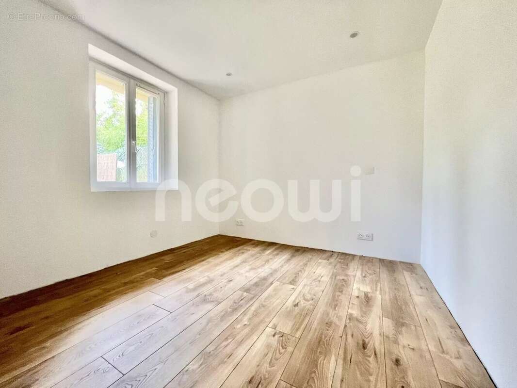 Maison à CHATELGUYON