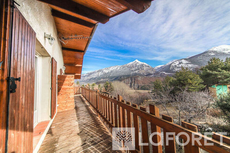 Maison à CHATEAUROUX-LES-ALPES