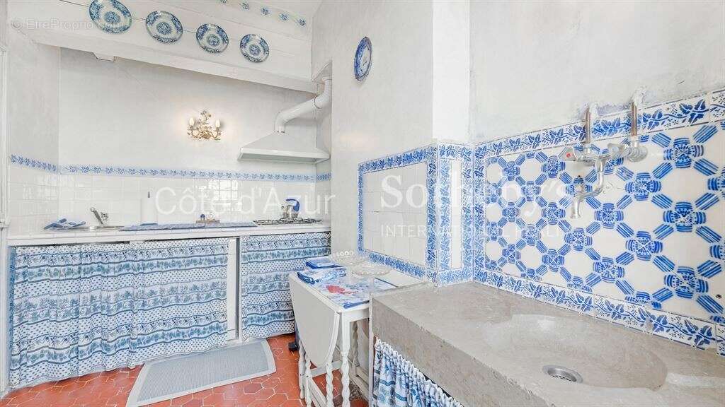 Appartement duplex 4 pièces vue mer, au cœur du village historique de Ramatuelle – Exclusivité - photo 10