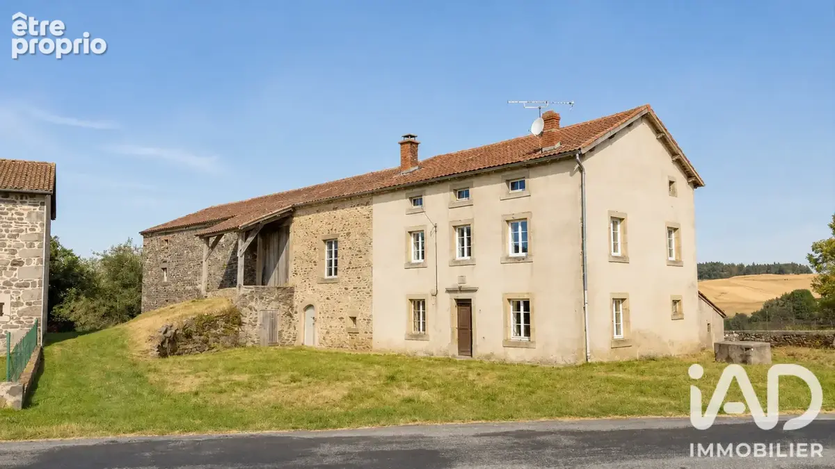 Photo 1 - Maison à SAINT-JEAN-LACHALM