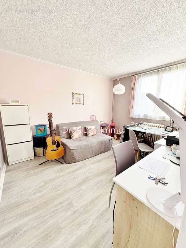 Appartement à LE PERREUX-SUR-MARNE
