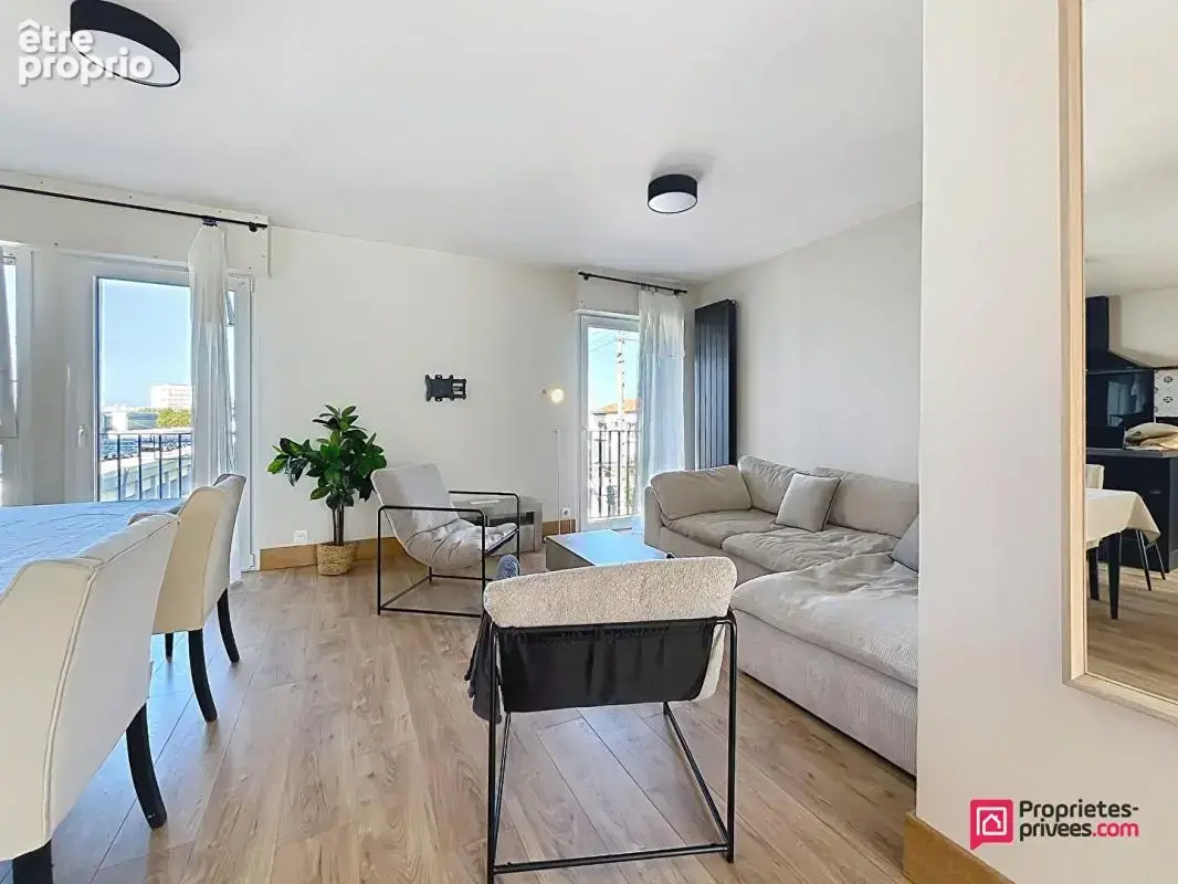 La Rochelle - Mireuil Résidentiel - Appartement de 72m² rénovés, 2 chambres - photo 4