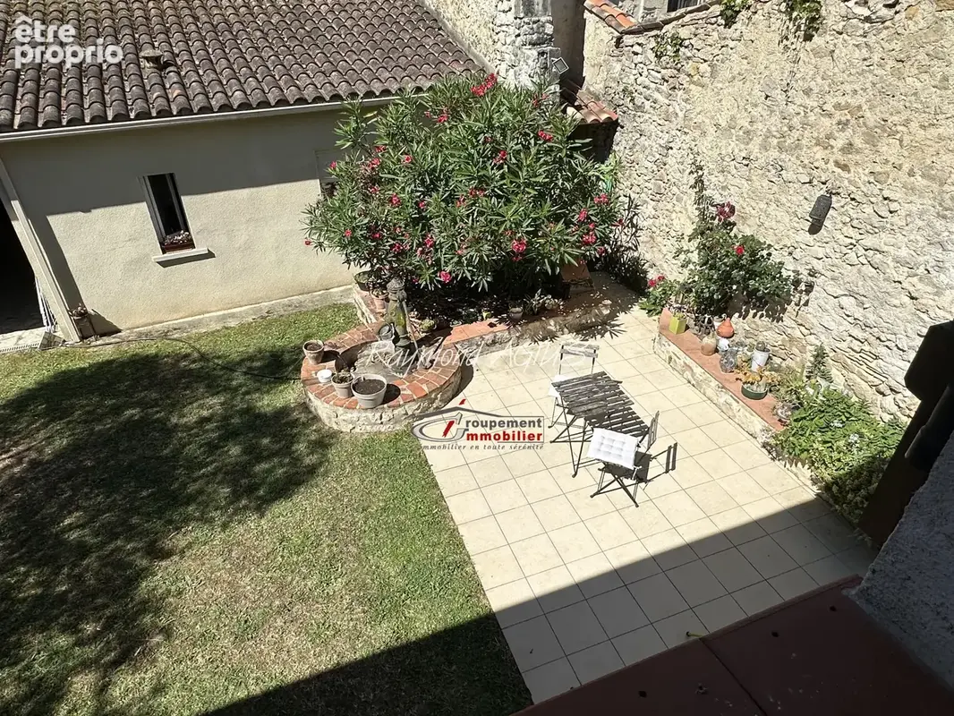 Charmante propriété de village rénovée de 7 chambres avec potentiel de revenus - photo 31