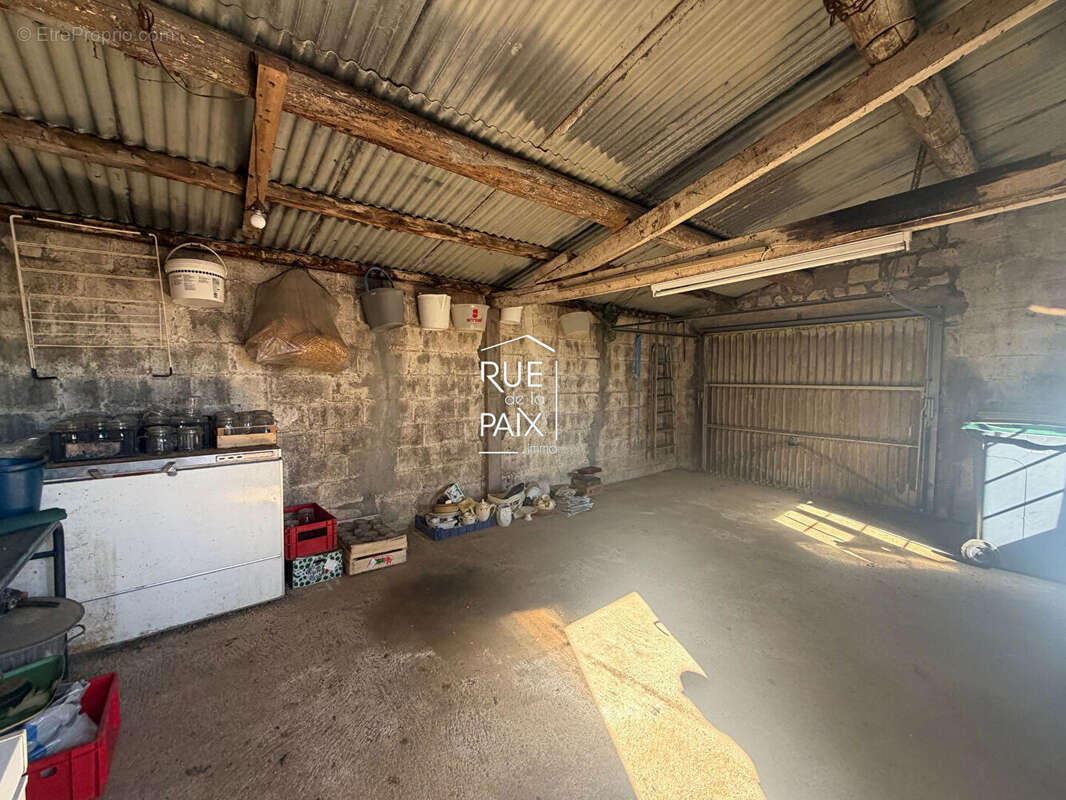 Maison à PAMPROUX