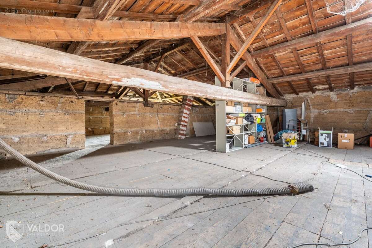Maison à CORCELLES-EN-BEAUJOLAIS