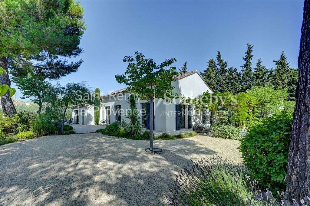 Maison à EYGALIERES