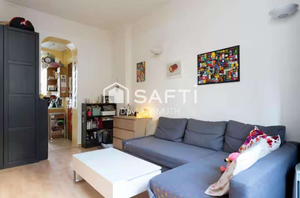 Photo 2 - Appartement à COURBEVOIE