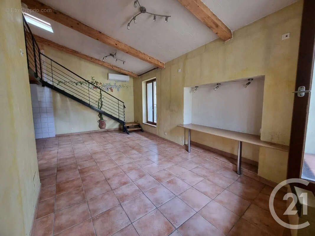Appartement 38 m² à Sospel  - photo 11