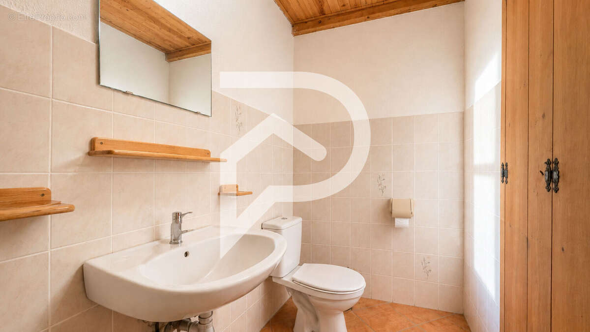 Maison de village de 73,34 m² avec dépendance - photo 9