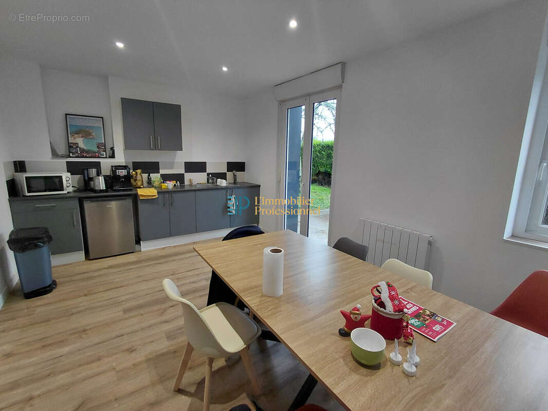 Commerce à ERGUE-GABERIC