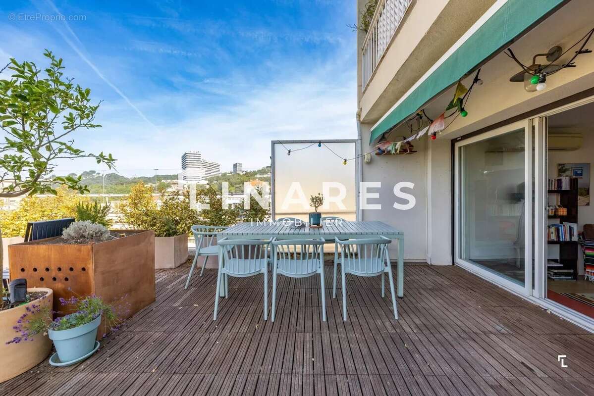 Appartement à MARSEILLE-8E