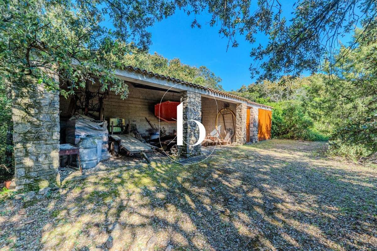 Maison à GOUDARGUES