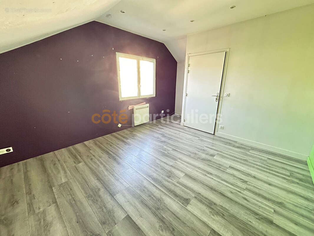 Appartement à VILLENEUVE-LE-ROI