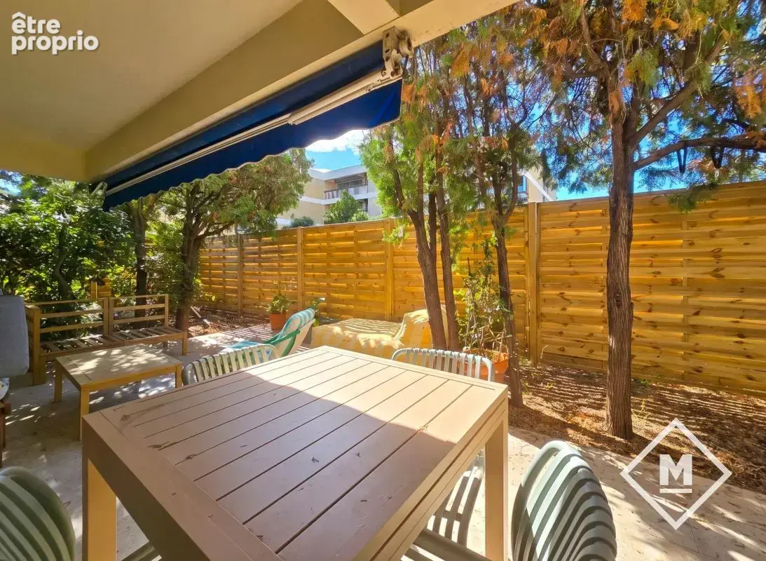 Secteur Saint Anne: appartement type 3 avec jardin calme et lumineux - photo 2