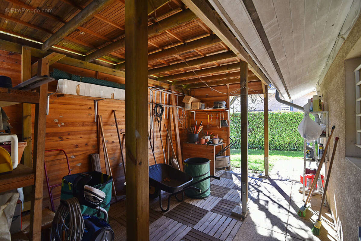 Maison à MONTBONNOT-SAINT-MARTIN