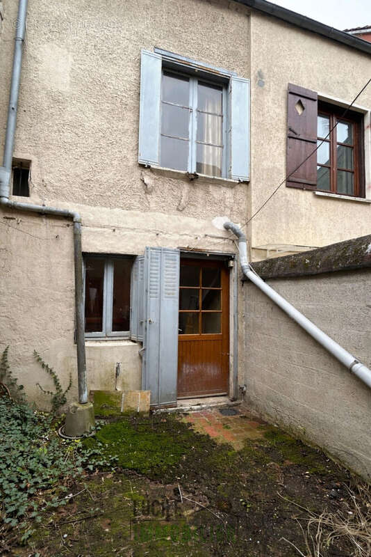 Maison de 50m² à renover 4 - Maison à CLERMONT