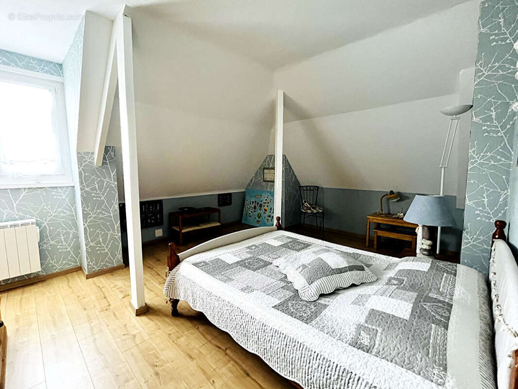 Maison à BONNINGUES-LES-ARDRES