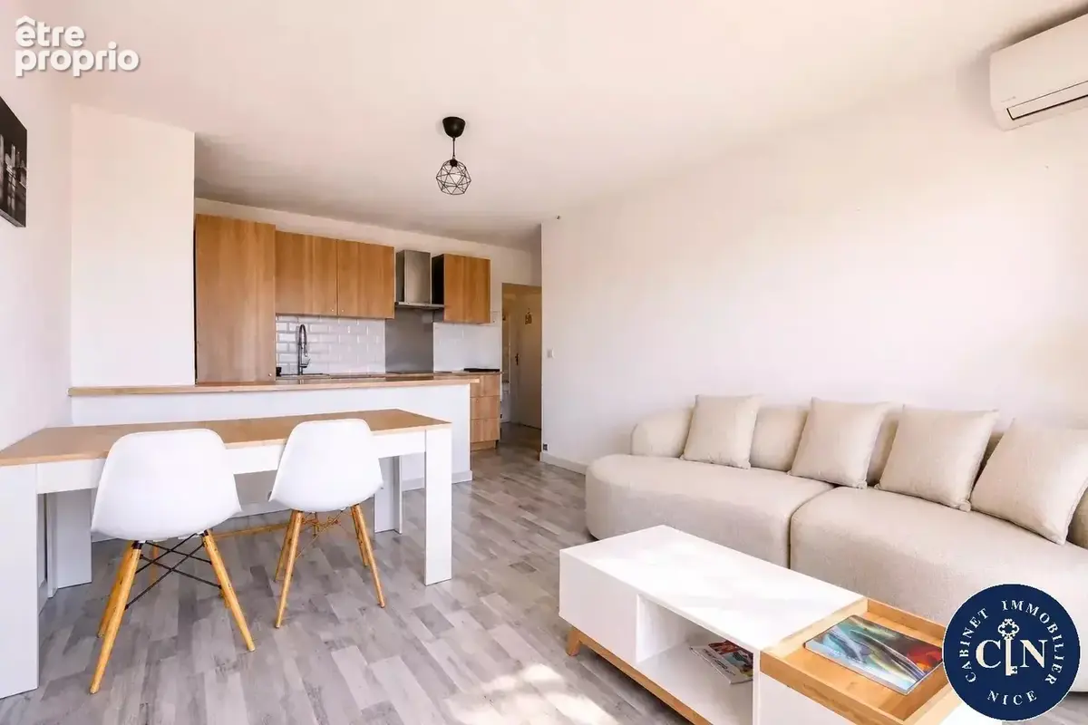 Appartement 5 pièces 92 m² à vendre à Nice (06000) - photo 3