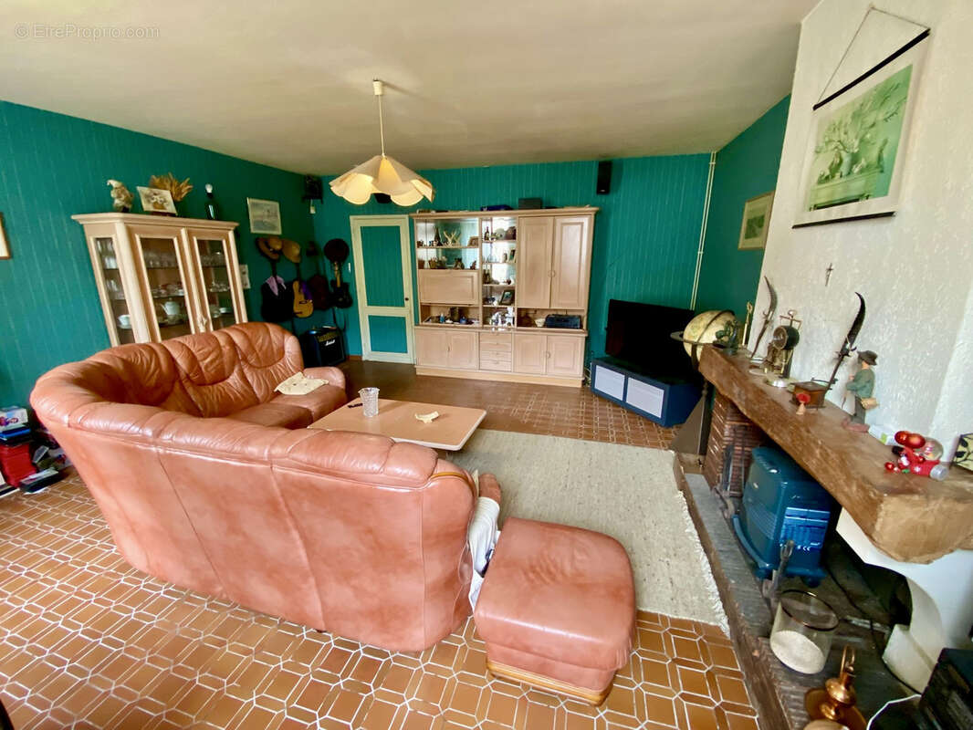 Maison à SAINT-ESTEPHE