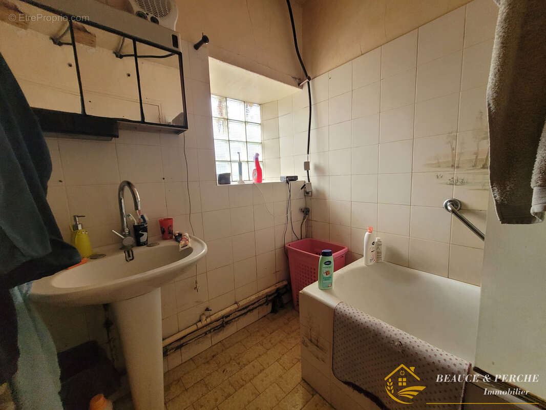 Maison à ILLIERS-COMBRAY