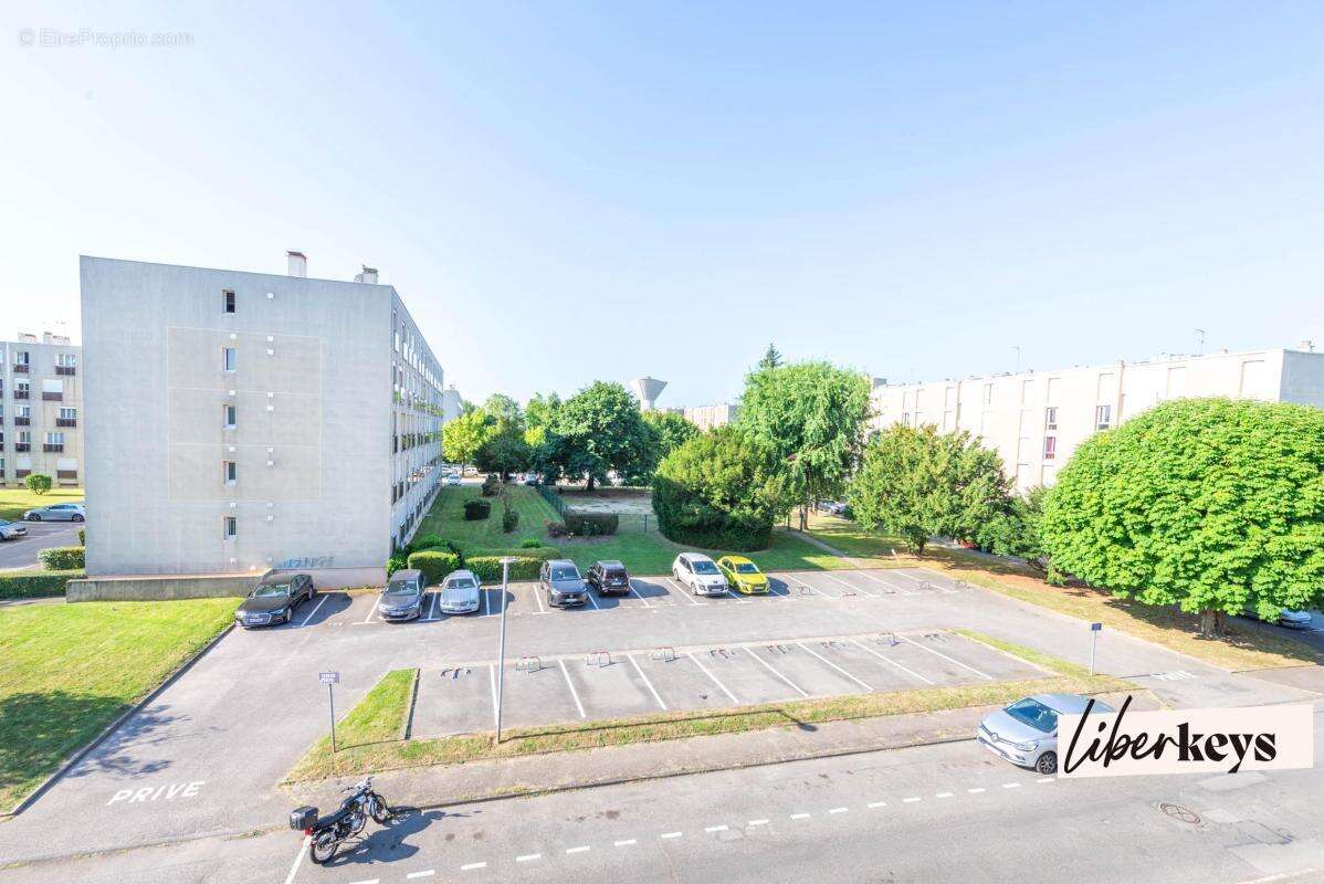 Appartement à BOIS-D'ARCY