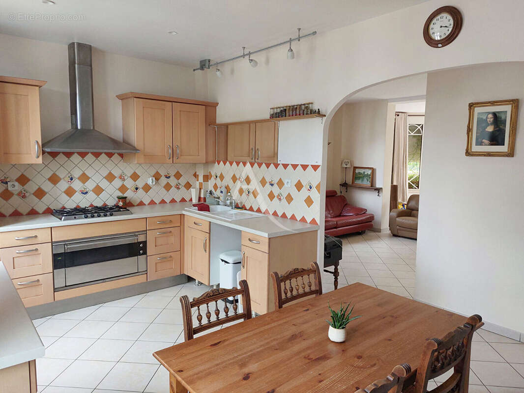 Maison à BRY-SUR-MARNE