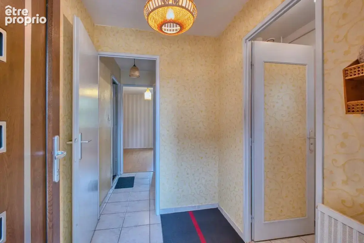 Maison de 5 pièces de 90 m² à Metz - photo 7