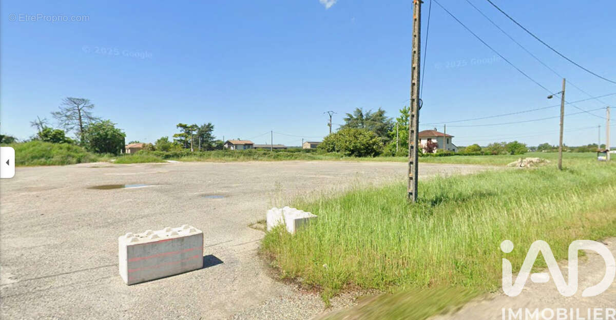 Photo 2 - Terrain à MONBEQUI