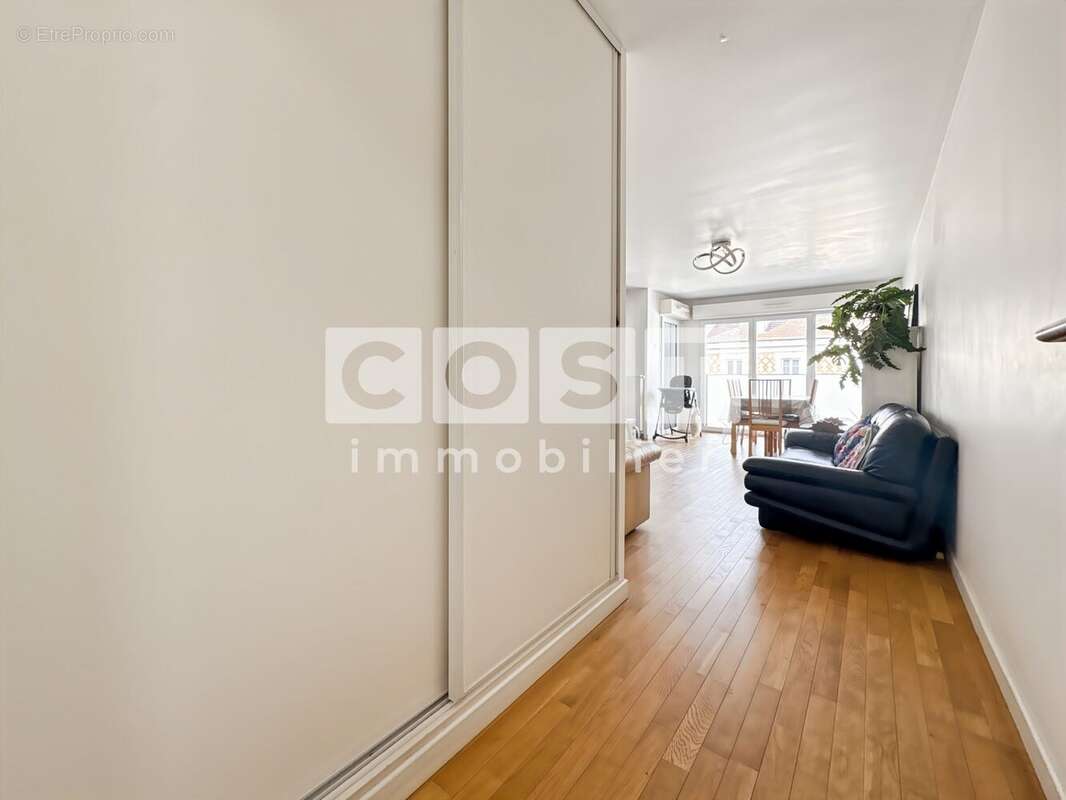 Appartement 69 m² à Asnieres-Sur-Seine  - photo 9