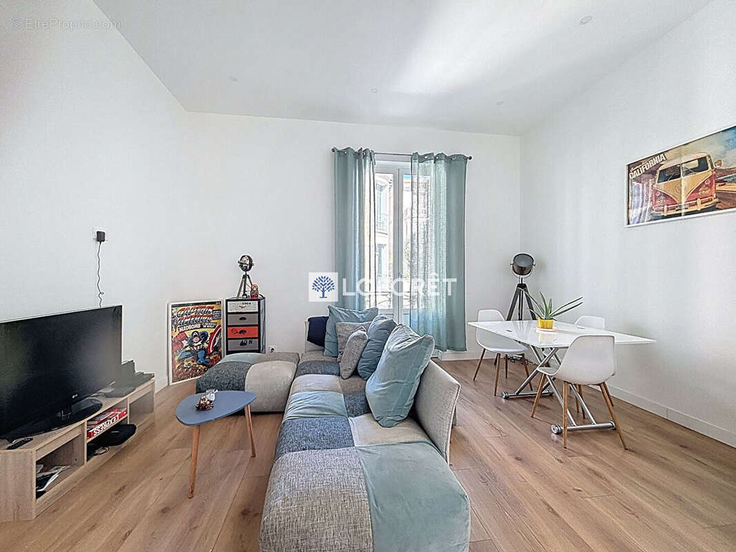 Appartement à MENTON